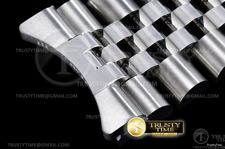 1205 R2DJ0252G – DJ2 41mm Jub FashionForward 637